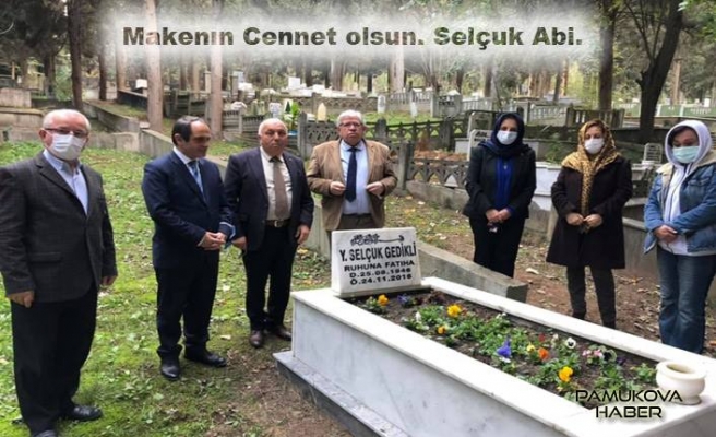 CHP İl Yönetimi Selçuk Gedikliyi Mezarı başında andı.