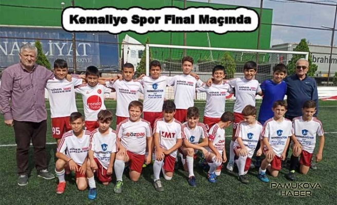 Kemaliyeli yıldızlar Arifiye Futbol Turnuvasının da 4. oldular