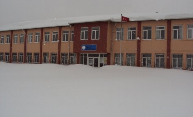 Kemaliye de yollar açıldı, Eskiyayla, Mesurye de çok kar var