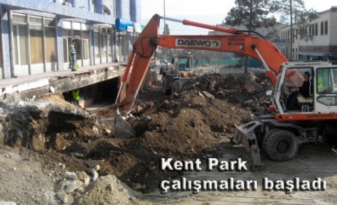 Pamukova Belediyesi sonunda yeni park yapımına başladı.