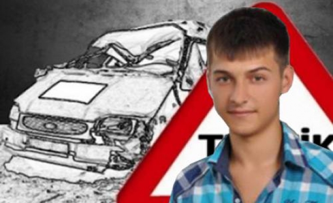Pamukova da trafik kazasında 1 kişi öldü, 2 kişi yaralandı.