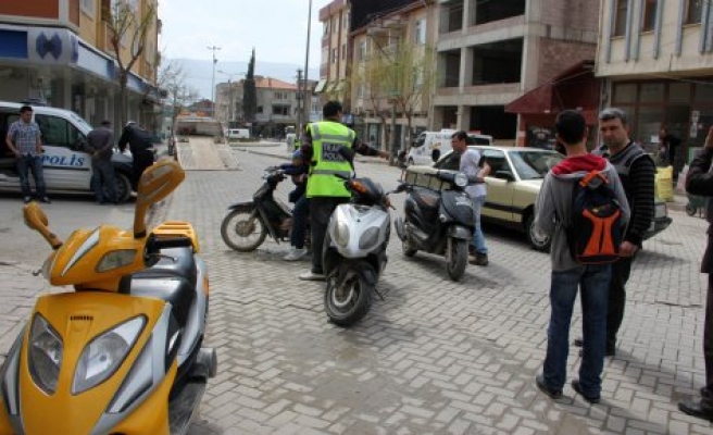 Trafiğe uygun olmayan motorsiklet denetimleri arttırıldı.