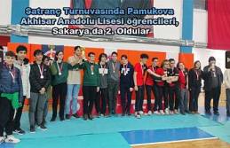 Akhisar Anadolu Lisesi öğrencileri satranç Turnuvasında 2. Oldular.