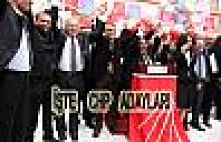 CHP Adayları Pamukovalılara  tanıtıldı.