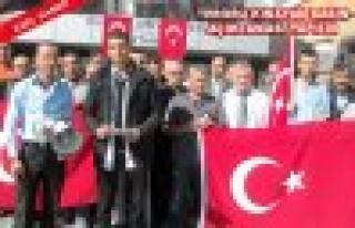 KOÜ Araştırma Hastanesi önünde terörü kınayan...
