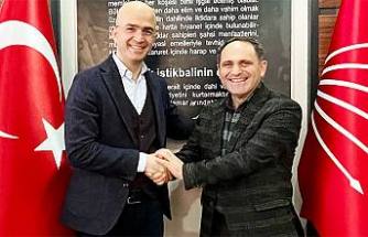 MV adayı Ender Serbes İl Başkanı Ecevit Keleş ile görüştü.