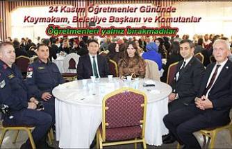 ÖĞRETMENLER GÜNÜ PAMUKOVA DA BÖYLE KUTLANDI.