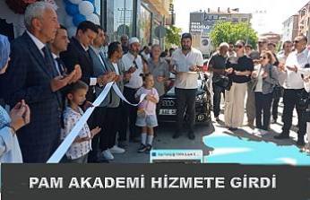 Pamukova da Okula Destek ve YKS Destekli Özel Eğitim Kurumu hizmete girdi.