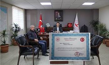 Pamukova da güzel işler yapan Kaymakamımızı kimse unutamaz.