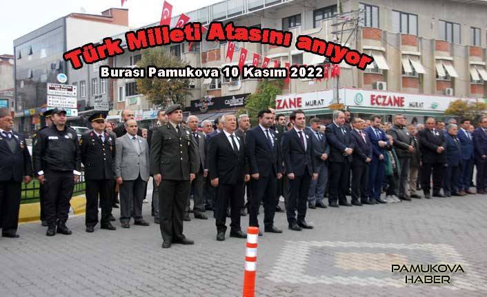 Pamukova’da İstiklal Marşı söylenirken Bayrağı yarıya kim indirdi?